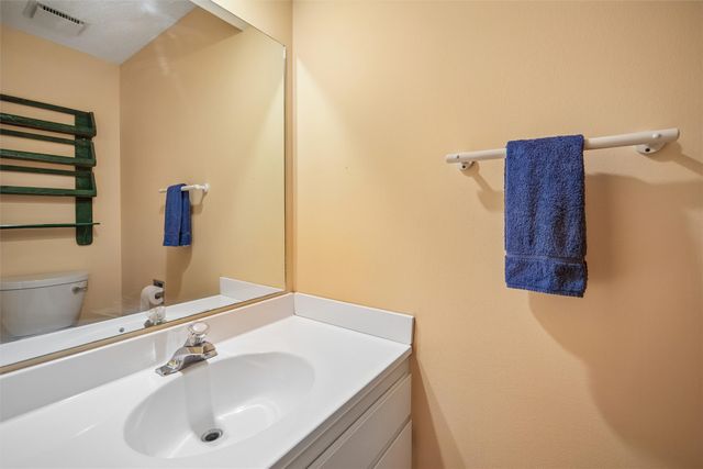 209 36th Street, West Des Moines, IA 50265