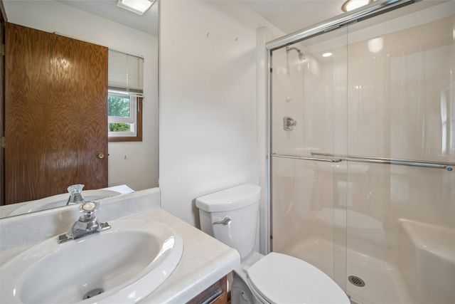 209 36th Street, West Des Moines, IA 50265