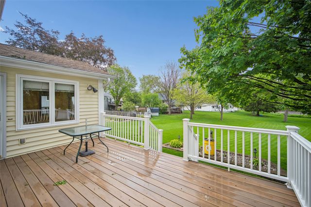 209 36th Street, West Des Moines, IA 50265