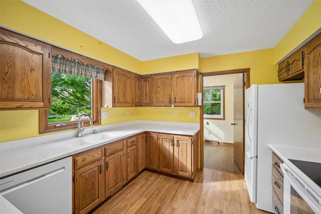 209 36th Street, West Des Moines, IA 50265