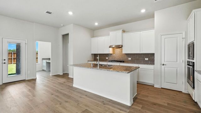 2112 Mantua Farm Lane, Anna, TX 75409