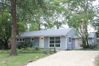 1137 Meadowbrook Lane, Manhattan, KS 66503