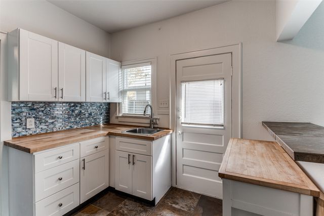 6347 Belmont Avenue, Dallas, TX 75214