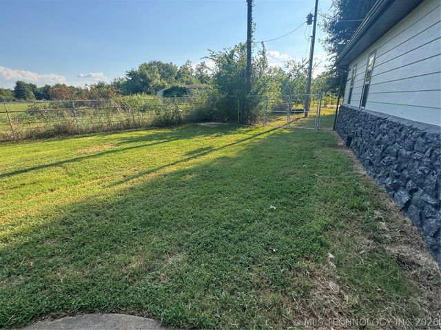 11647 S Hwy 64, Muskogee, OK 74403