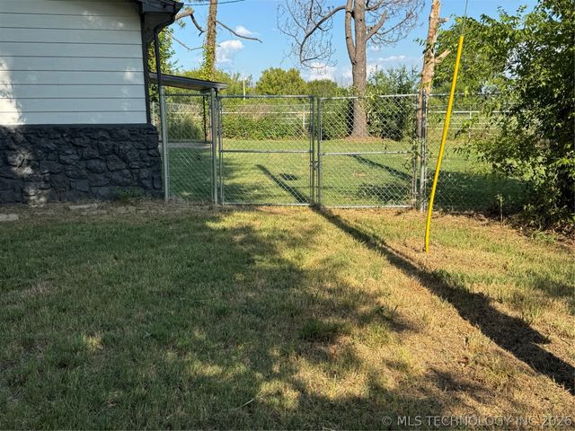 11647 S Hwy 64, Muskogee, OK 74403