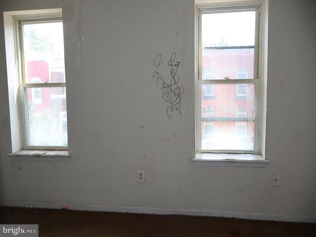 4023 GREEN ST, Philadelphia, PA 19104
