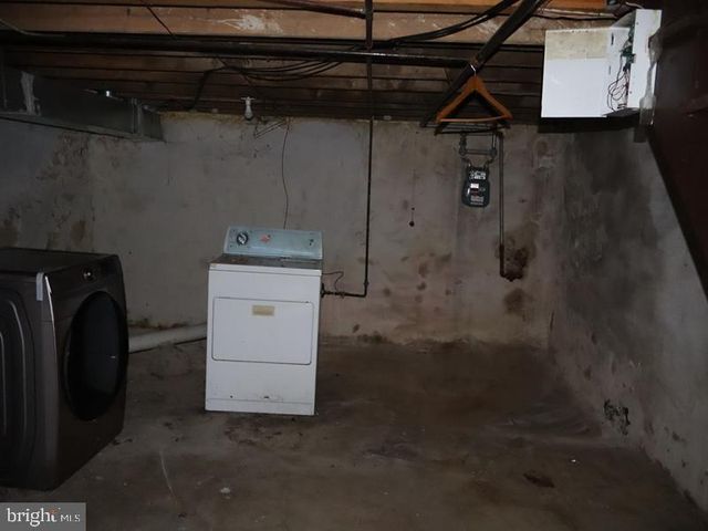 4023 GREEN ST, Philadelphia, PA 19104