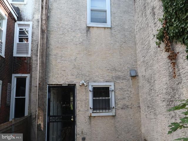 4023 GREEN ST, Philadelphia, PA 19104