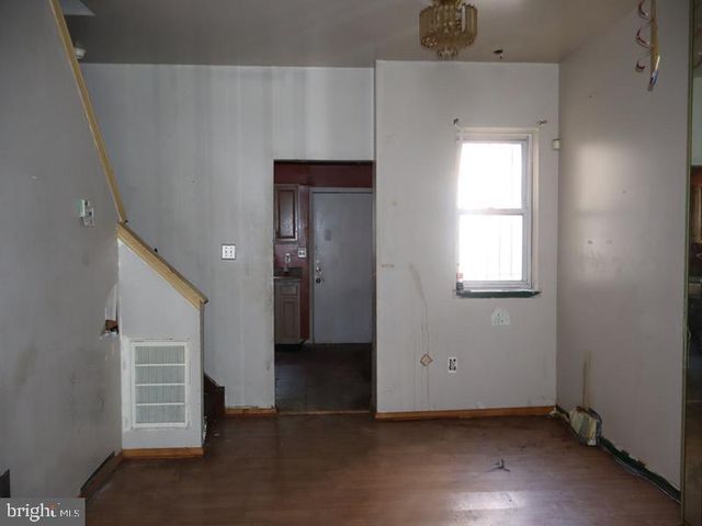 4023 GREEN ST, Philadelphia, PA 19104