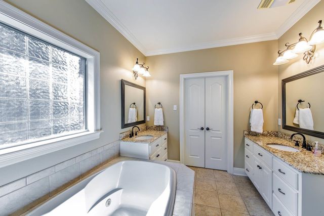 107 Cinclare Dr, Thibodaux, LA 70301