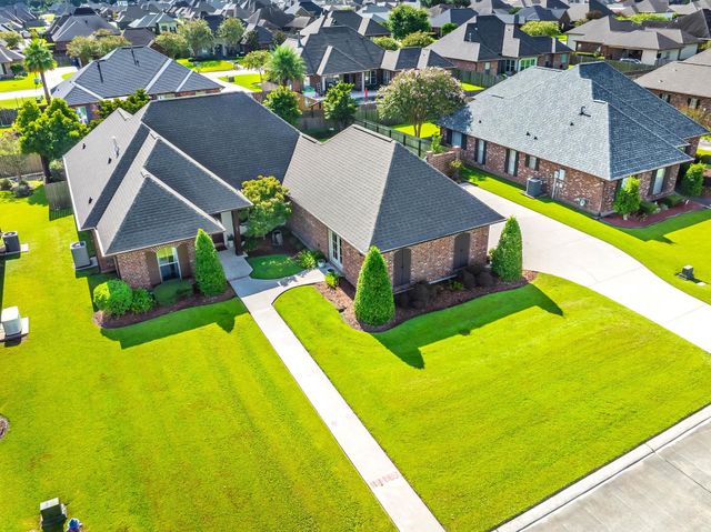 107 Cinclare Dr, Thibodaux, LA 70301
