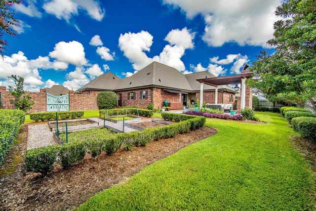107 Cinclare Dr, Thibodaux, LA 70301