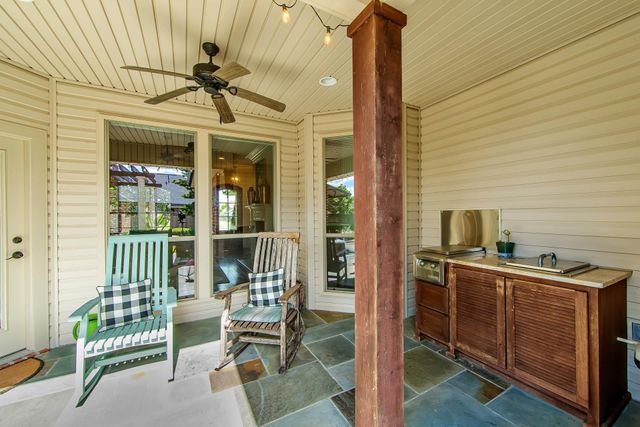 107 Cinclare Dr, Thibodaux, LA 70301