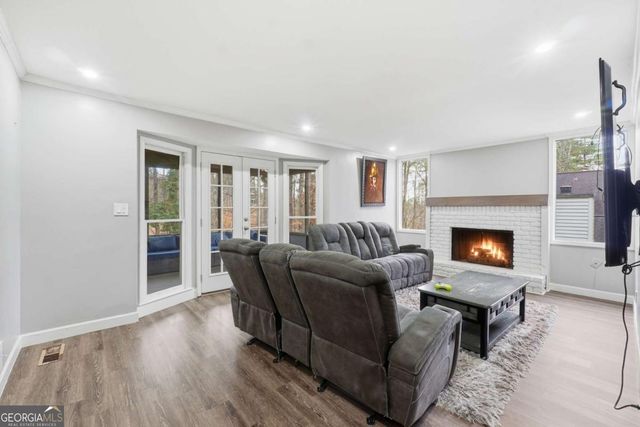 600 Branch Valley Court, Roswell, GA 30076