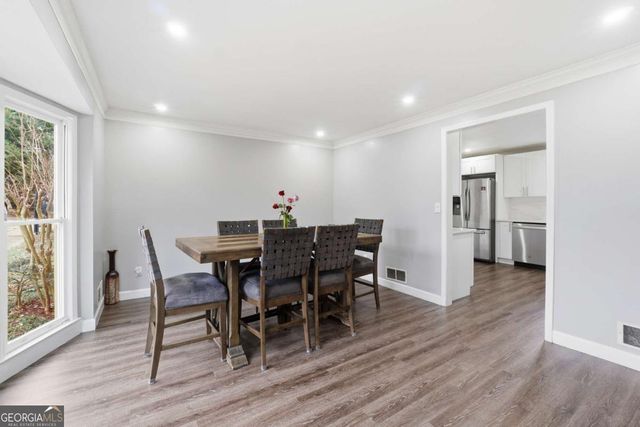 600 Branch Valley Court, Roswell, GA 30076