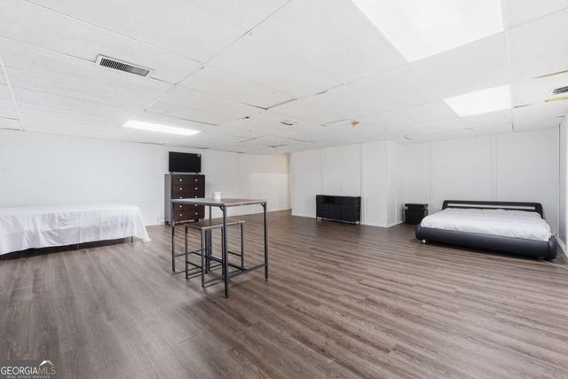 600 Branch Valley Court, Roswell, GA 30076