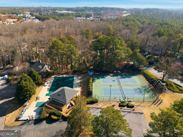 600 Branch Valley Court, Roswell, GA 30076