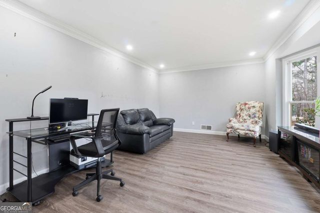 600 Branch Valley Court, Roswell, GA 30076