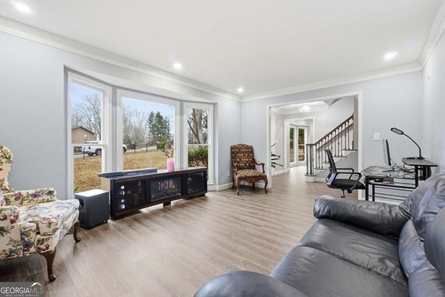 600 Branch Valley Court, Roswell, GA 30076