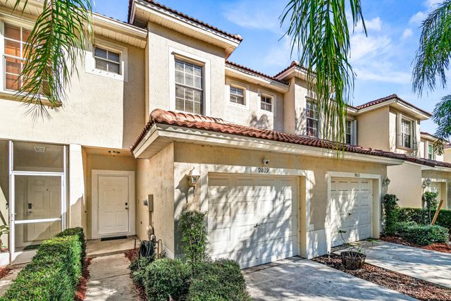 9819 Lago Drive, Boynton Beach, FL 33472