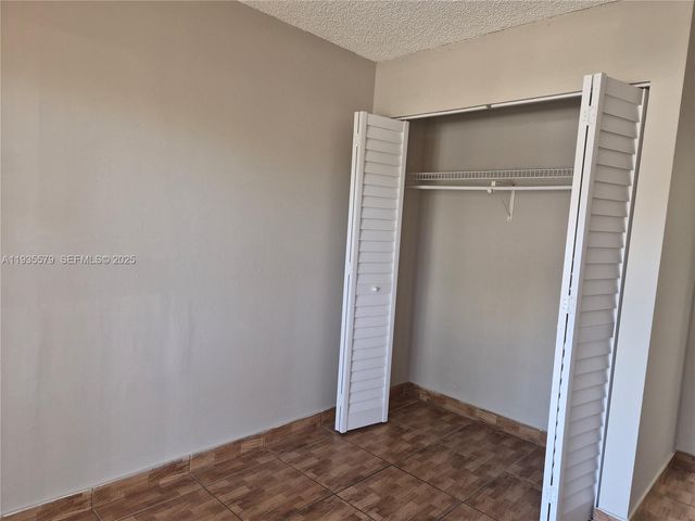 8811 SW 132nd Pl 203CW, Miami, FL 33186