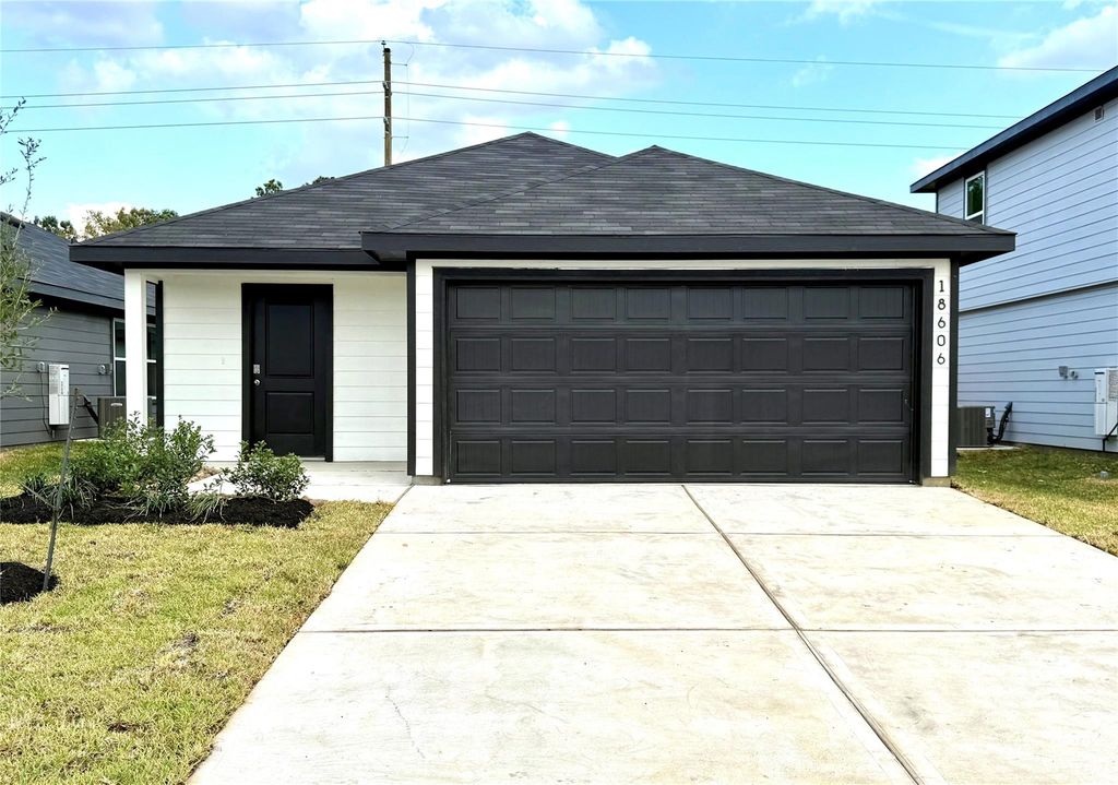 18606 Sunset Horizon Drive, Hockley, TX 77447