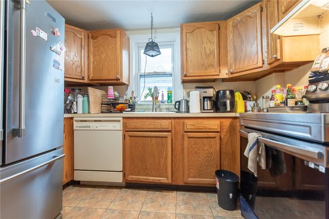 161 Adams Street, Warwick, RI 02888
