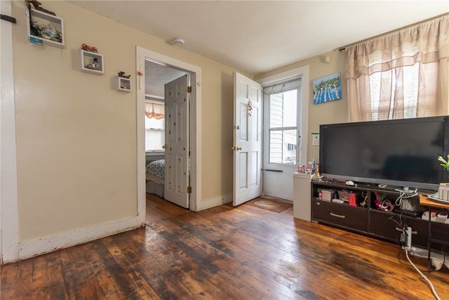 161 Adams Street, Warwick, RI 02888