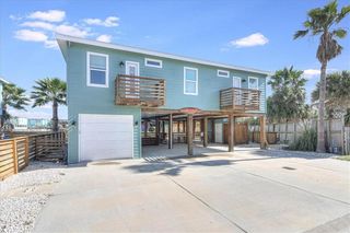 2727 S 11th St 13, Port Aransas, TX 78373