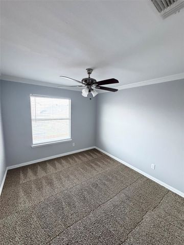 3035 Parkline Trail, Grand Prairie, TX 75052