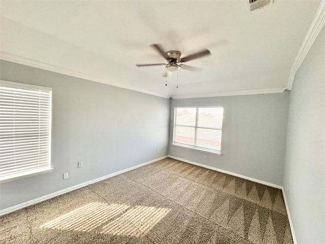 3035 Parkline Trail, Grand Prairie, TX 75052