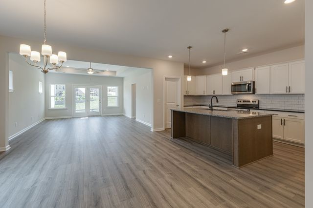 6311 Loudwater Ct, Smyrna, TN 37167
