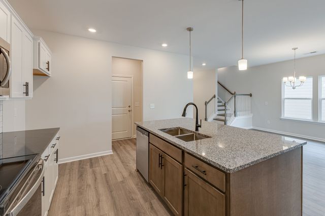 6311 Loudwater Ct, Smyrna, TN 37167