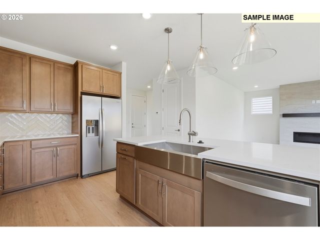 27296 Sw Larkspur Ter, Wilsonville, OR 97070