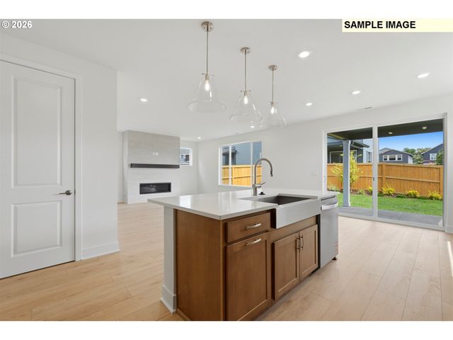 27296 Sw Larkspur Ter, Wilsonville, OR 97070