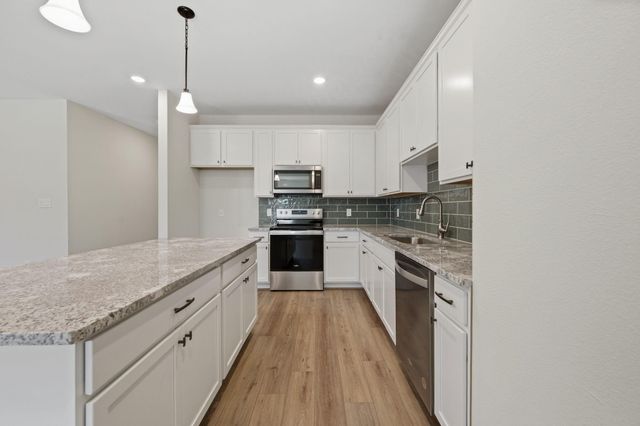 710 Duncan Avenue, Cleveland, TX 77327