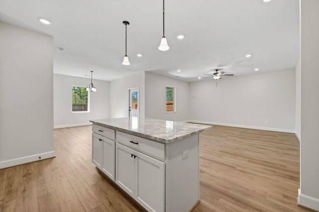 710 Duncan Avenue, Cleveland, TX 77327