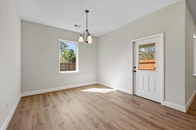 710 Duncan Avenue, Cleveland, TX 77327