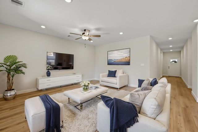 710 Duncan Avenue, Cleveland, TX 77327