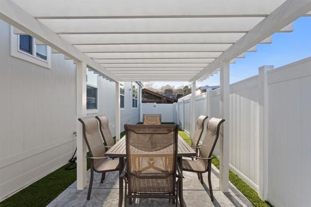 444 El Camino Real 2, Encinitas, CA 92024