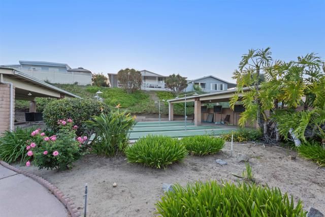 444 El Camino Real 2, Encinitas, CA 92024