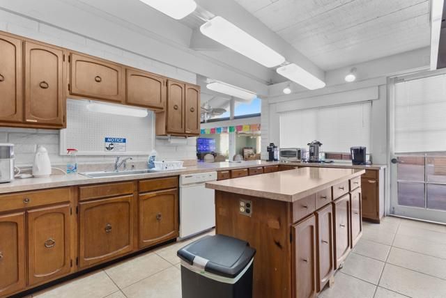 444 El Camino Real 2, Encinitas, CA 92024