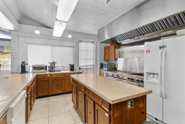 444 El Camino Real 2, Encinitas, CA 92024