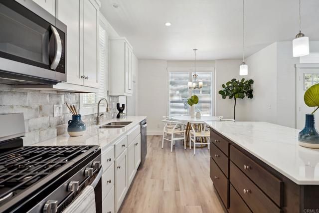 444 El Camino Real 2, Encinitas, CA 92024