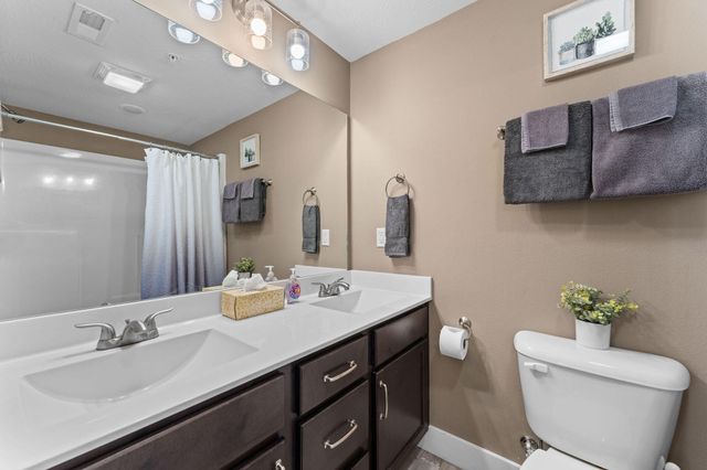 128 Chateau Mountain Court, Branson, MO 65616