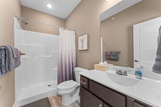 128 Chateau Mountain Court, Branson, MO 65616