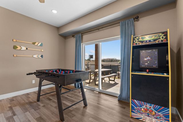 128 Chateau Mountain Court, Branson, MO 65616