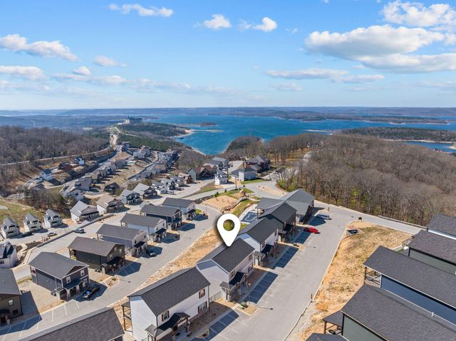 128 Chateau Mountain Court, Branson, MO 65616