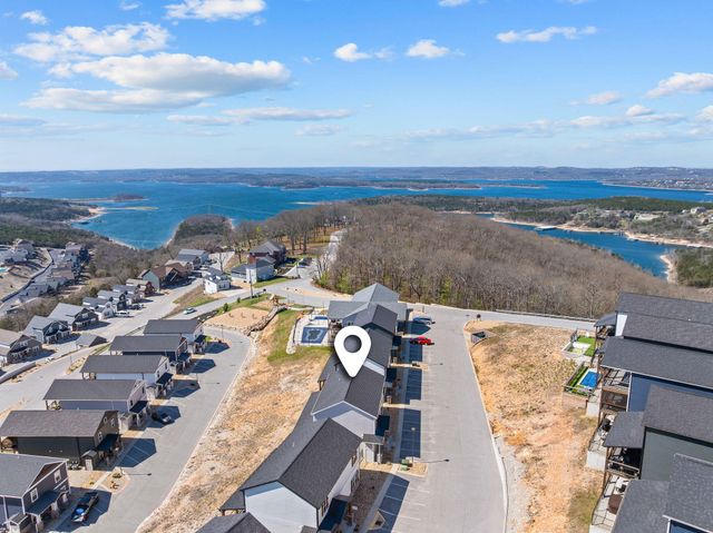 128 Chateau Mountain Court, Branson, MO 65616