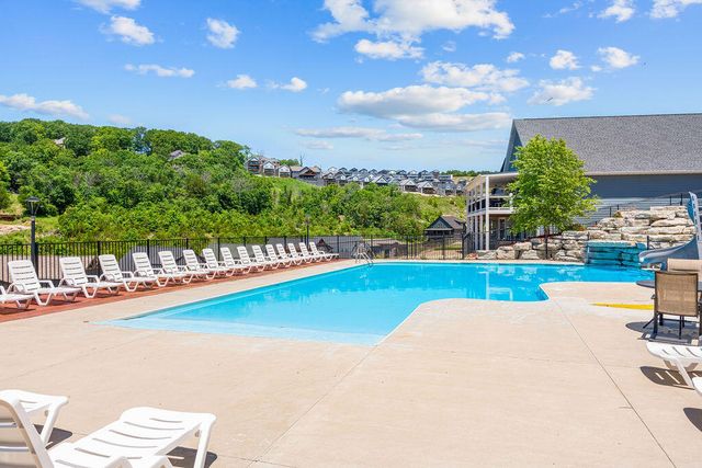 128 Chateau Mountain Court, Branson, MO 65616